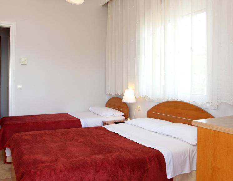 Noni Rooms Ajía Triáda Eksteriør bilde